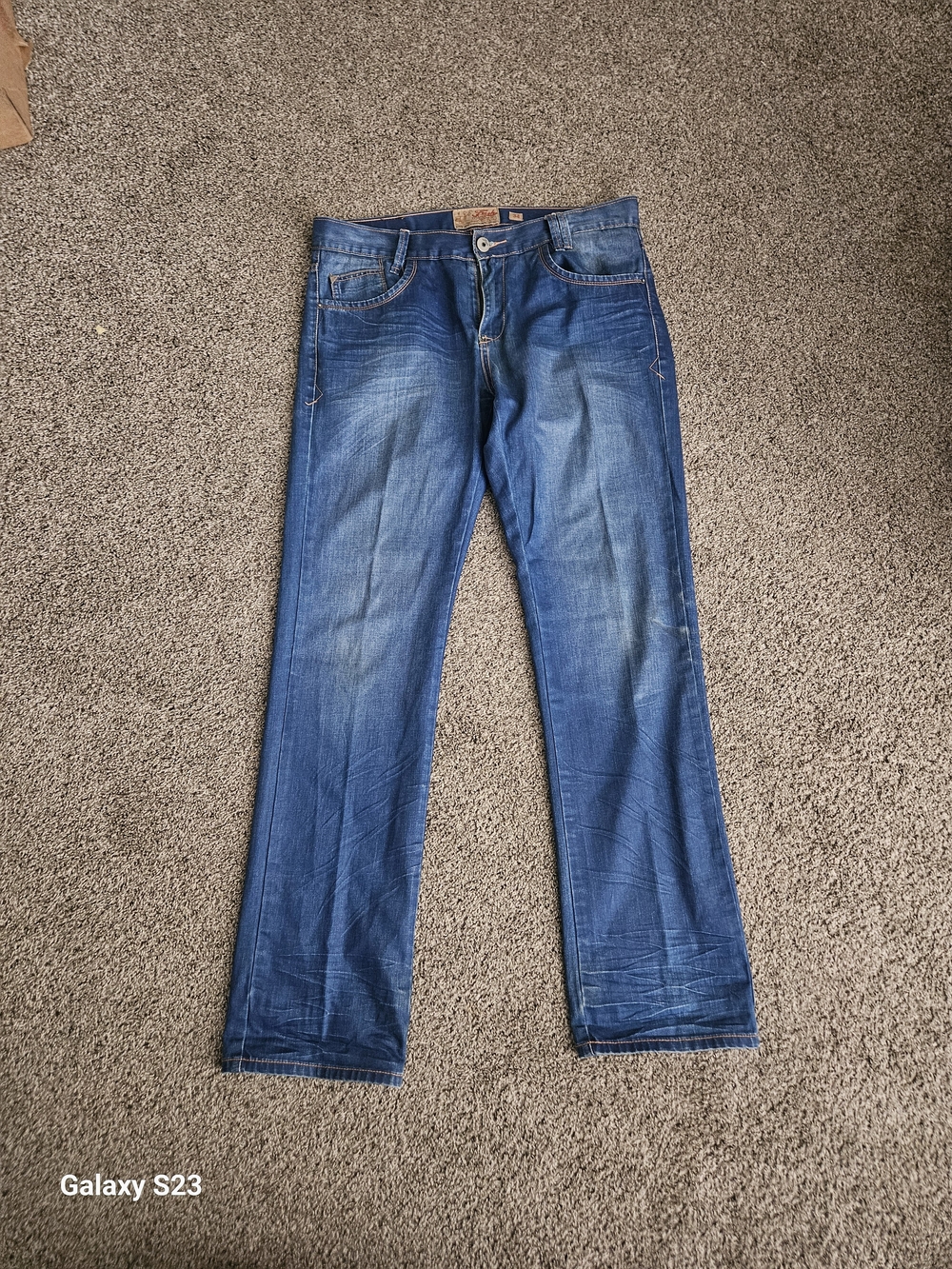 The Fresh Brand Men's Blue Straight Leg Jeans Size 34 Medium Wash Denim